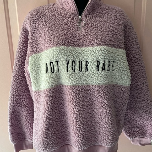 AMP “Not Your Babe” Pink/Purple & White Oversized Fuzzy Sherpa Sweatshirt XS - Picture 2 of 16